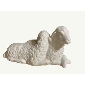 Avon Nativity Collectibles 1983 Sheep Lamb Figurine